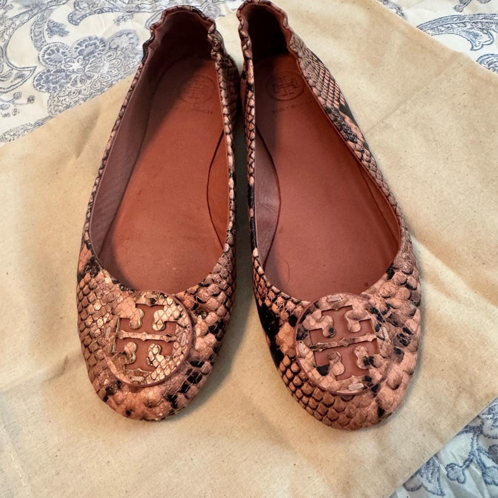 Tory Burch Pink Textured Flats